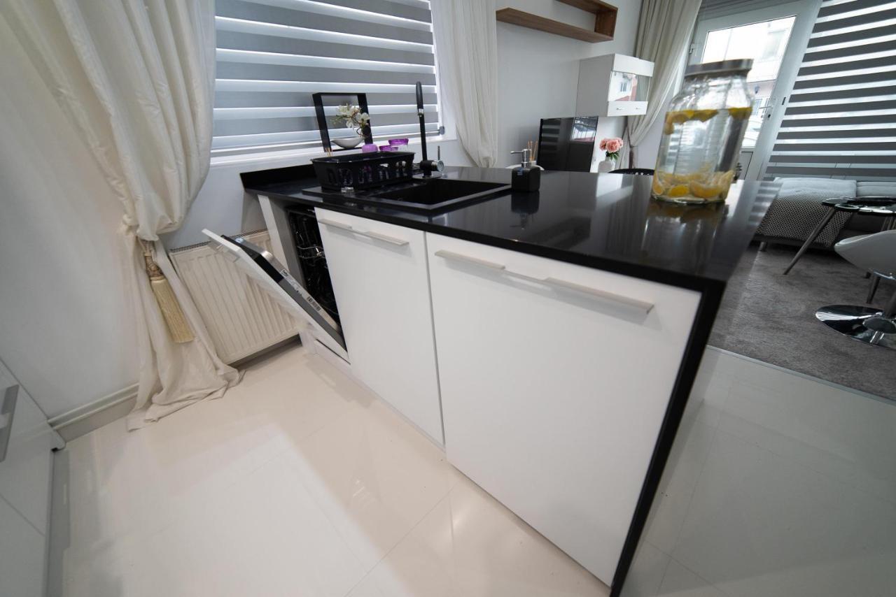 Apartament Jelenar Nowy Sad Zewnętrze zdjęcie