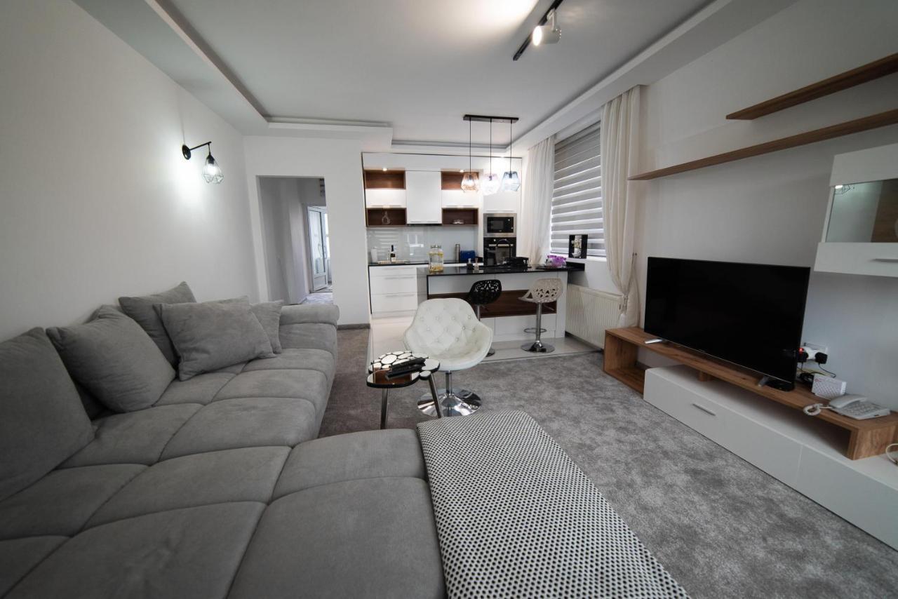 Apartament Jelenar Nowy Sad Zewnętrze zdjęcie